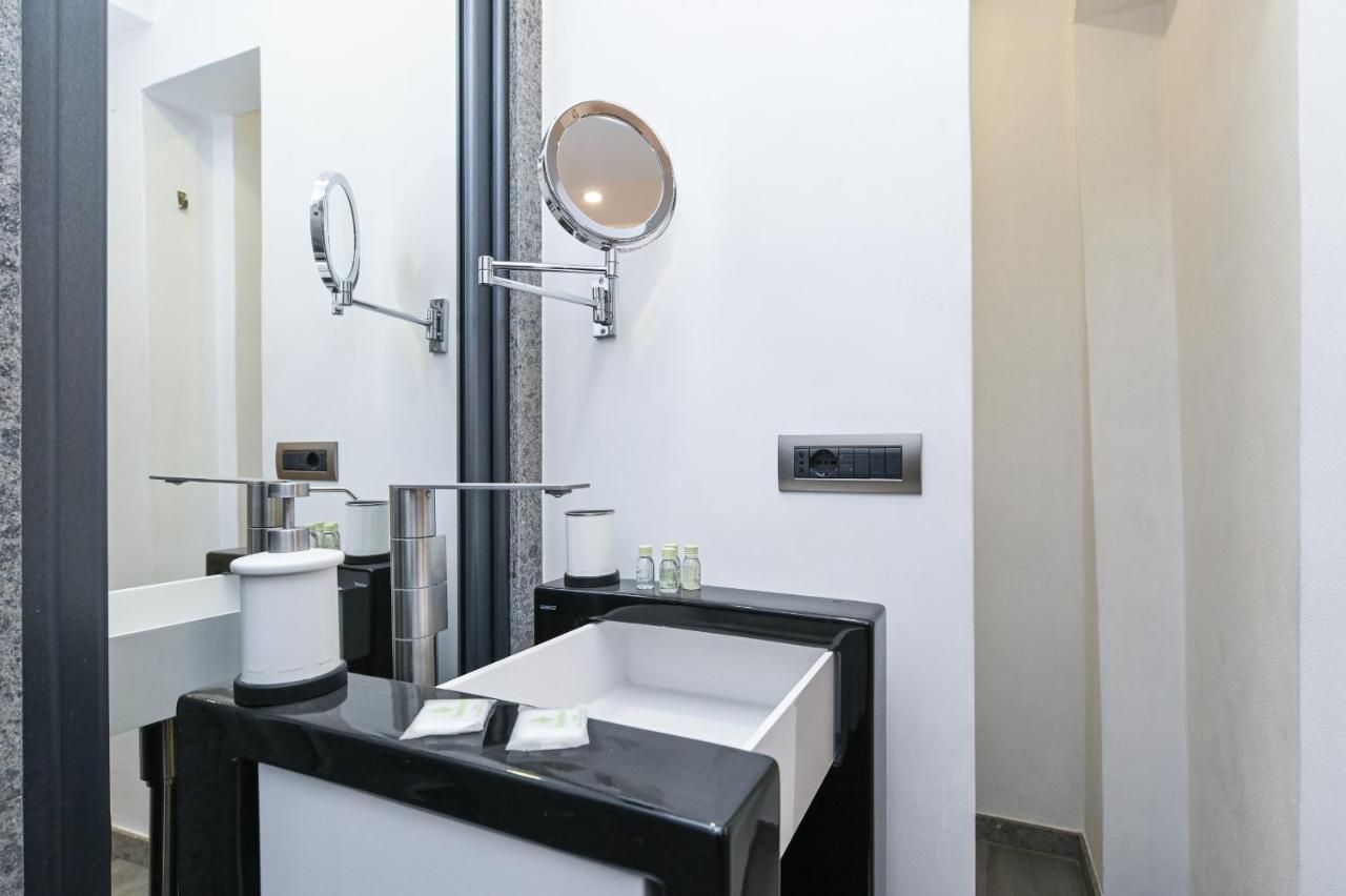 רומא The Essential Trastevere Design Studio מראה חיצוני תמונה