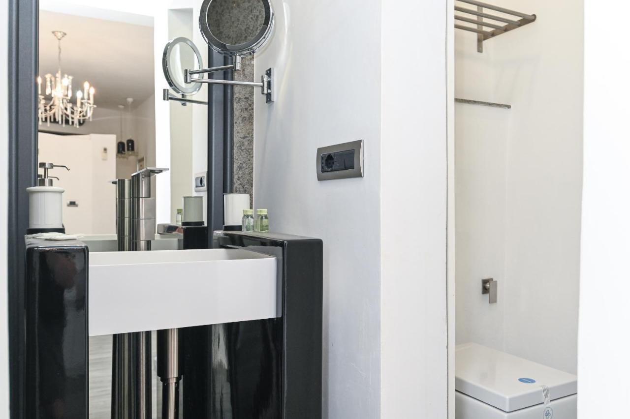 רומא The Essential Trastevere Design Studio מראה חיצוני תמונה