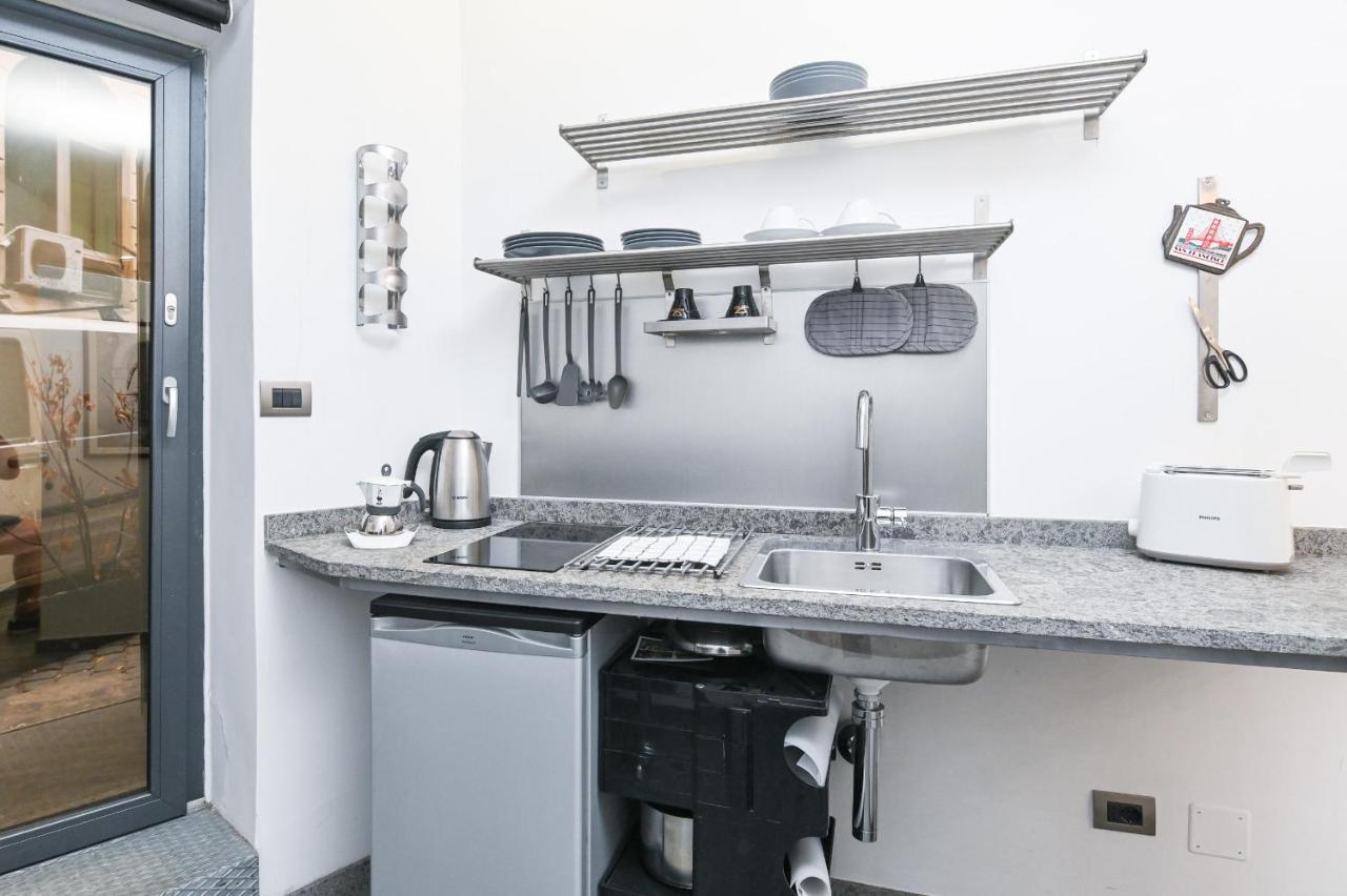 רומא The Essential Trastevere Design Studio מראה חיצוני תמונה